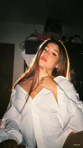 _MiaWild Public Pic 4
