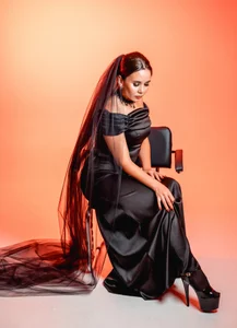 EllaAnder Din-Don! The witch came!🎃🎃 Immagine  3