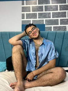 Zac_Golden My color is Blue รูป  2