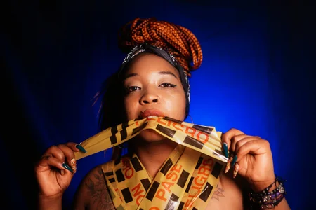 Charlotte__Brown_ Public  3টি ছবি