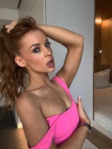 Redhead_Shark_newmy updated and better version of me :)图片 7