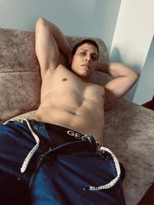 Eros_Cook Public Foto 6