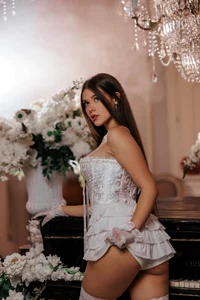 WiloneBoardley Something about sexy Greece🤍 Poză 4