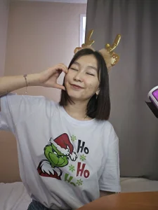 SaraXray happy new year Pic 6