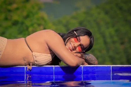 Pool day de ariana_nix Foto 7