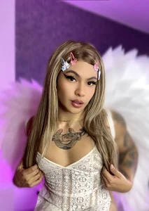 REBECA_VALENTINE Pretty angel Gambar 3