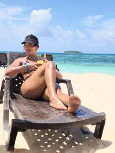 Ladyy_brownn Beach🐟 Foto