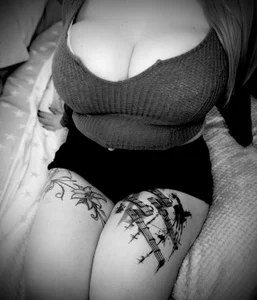 IvyWifey Public Pic 2