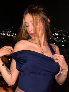 Elysia_carter Public 圖片 5