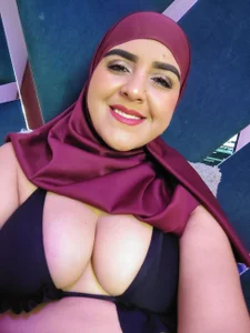 Nahid_Jaziri1 angel face demon mind Foto 3