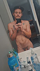 Soxxxy: Public ( 4 фото)