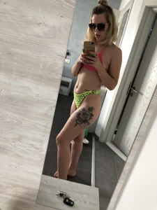 ❤️❤️❤️ de BEST_SQUIRT_XX  6 Imagens