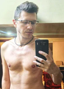 BehindBlueEyesssのPublicの枚の写真