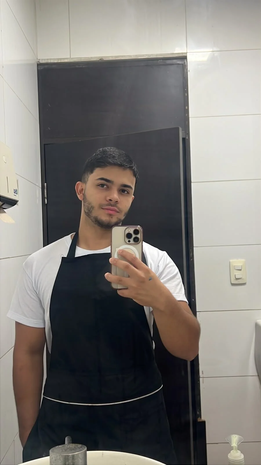 Трендове зображення  3348 TylerWest_