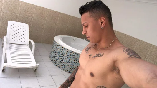 mmmm de ethan_dalton_  9 photos