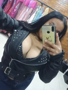 sarateylorsj me Pic 4