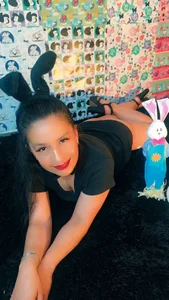Kendra-Foxxy easter here!!! Foto