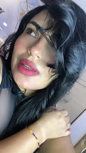 kyana_cream I'm online honey 💞🤞 Pic