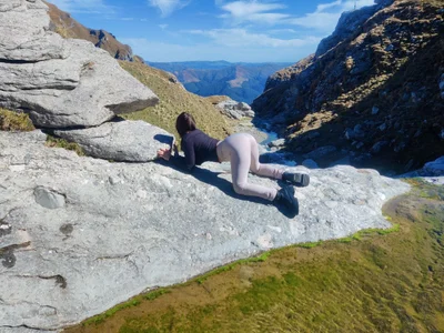 Mountain & Jacuzzi lover de XynthiaHS  5 Imagens