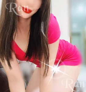 Ran_2323 kullanıcısının 🥀少し私をチラ見せ🥀 albümü -  2 fotoğraf