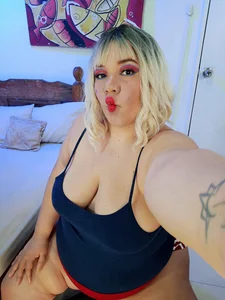 JohanaJuega Public Pic