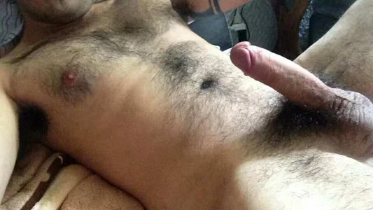 JesusRoble71035's XXX Nude Photo 1