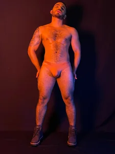 adamhairy body hot and hairy รูป  2
