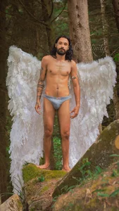 Hisoka_011: 💋 Ready to confess your sins to the naughtiest angel? ( 6 фото)