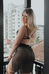 SophieBarnett I am a roulette Pic 3