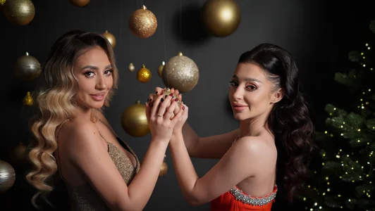 BabesGoWild: Christmas Angels ( 6 фото)