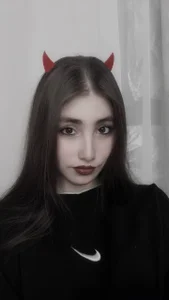 LynetteDanley your devil Pic 2