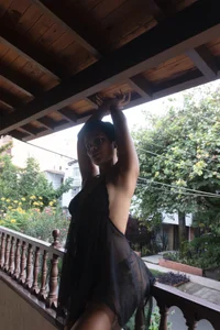 AnaChernova Anna Hadid - آنا حديد Poză 5