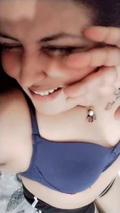 Jann_Riya333 Public Pic 3