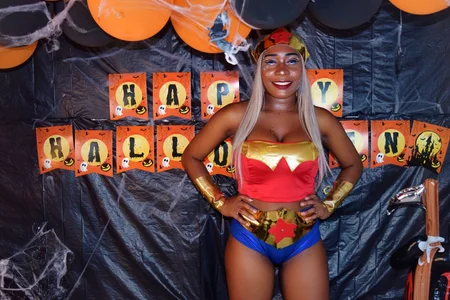 sara_greyxのhalloweenの枚の写真