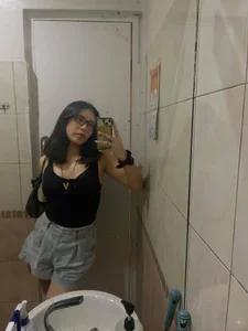 SideChick_Bunny Reign Foto 4