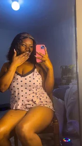 Thethicktities97 Public Bilde 5