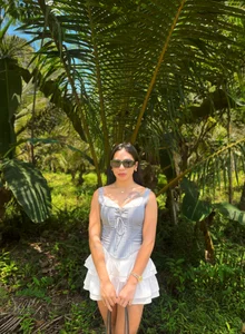 Lustrous_Nathalie Hi boys 👋 Pic