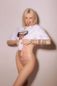 Princess_Zelda New photos non nude Gambar 2