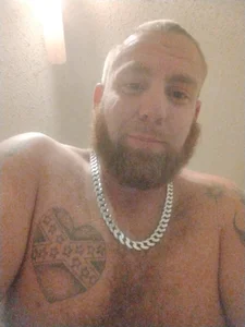 Clarkodile95 Public Pic 2