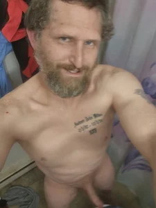 Theonlyone69 Public Pic 4