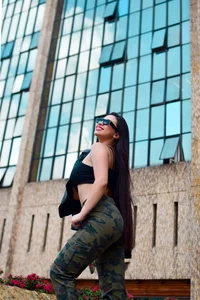 Shayla--broos We are already 10 thousand followers, thank you for so much love and so much support I love you 😍😍 Pic