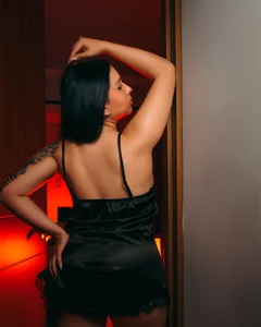 anna__brown Black 🖤 Pic