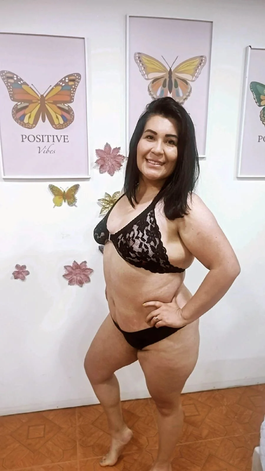 AriannaAdames Gambar Trending 7495