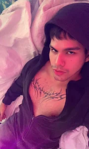 Derek_Voss Public Bilde 4