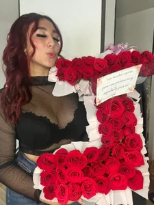 muchas gracias señor .M. por estas hermosas rosas de Student_of_Bdsm Foto