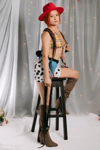 amy_e Pretty Little Cowgirl 🤠✨ Εικόνα