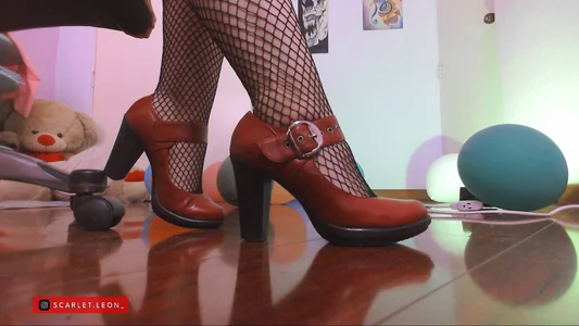 Scarletleon77 My Heels!!! Foto 2