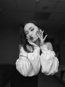 Julie_Lamb Public Bilde 2