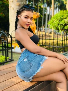 Gia__Scott_ Public slika 3
