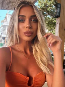 Public de Saradiamond1  2 Imagens